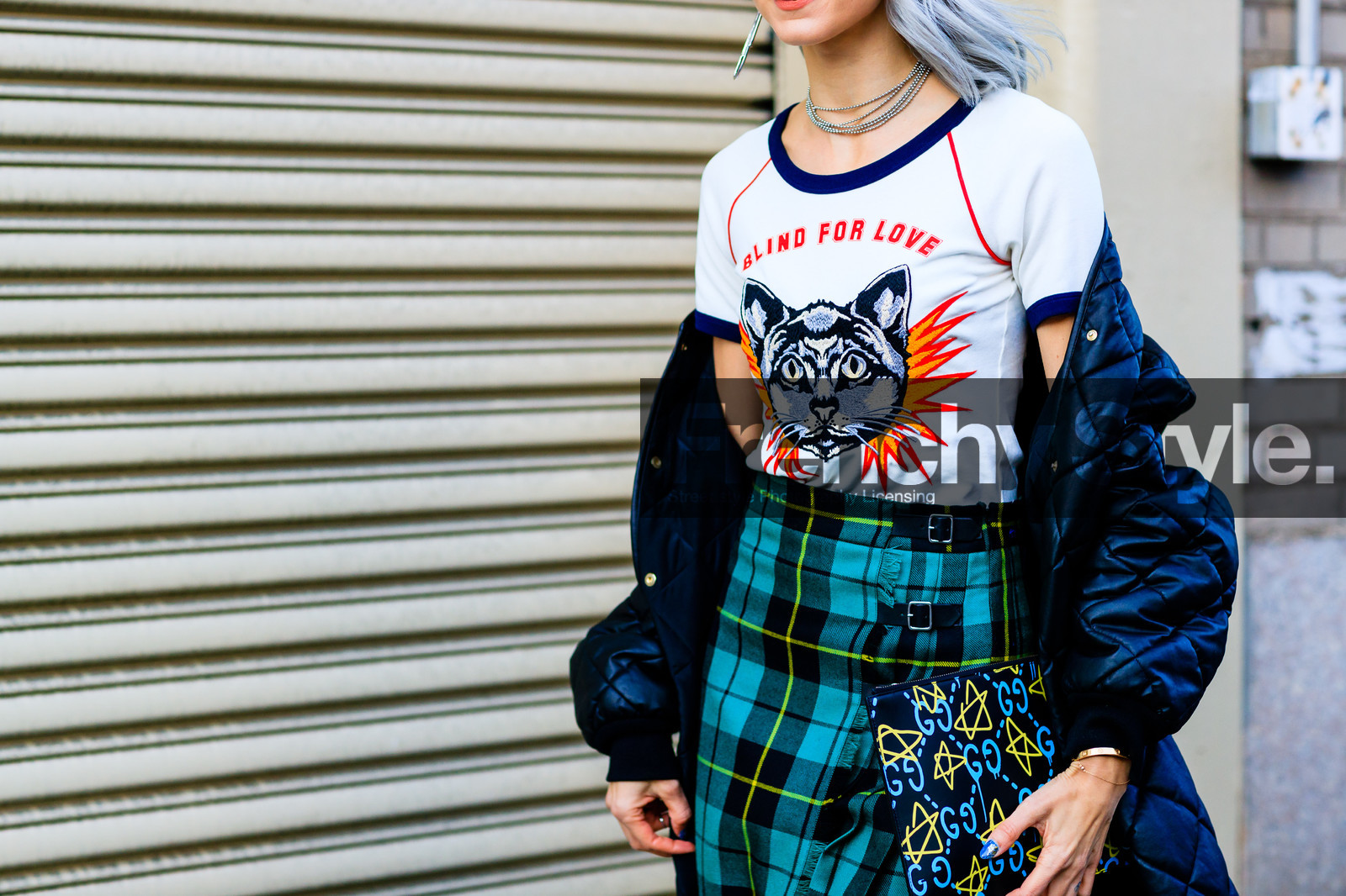 atmosphere details, AUTUMN WINTER 2017-2018, AW 17-18, black coat, checked skirt, detail, dyed hair, FALL WINTER 2017-2018, fashion week, frenchystyle, fun bag, FW, FW 17-18, graffiti, green skirt, gucci, horizontal, jonathan paciullo, leather bag, multicolor bag, necklace, NEW YORK, NYFW, off the shoulder, plaid, printed bag, printed t shirt, Samantha Angelo, street style, tartan, white t-shirt