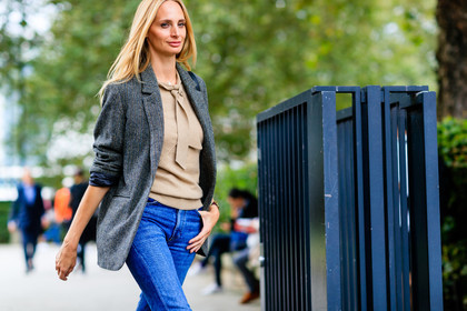 atmosphere details, beige top, blazer, blue denim, denim pants, detail, fashion week, frenchystyle, FW, grey jacket, horizontal, jeans, jonathan paciullo, LFW, LONDON, SPRING SUMMER 2017, SS 17, street style, trousers, woman