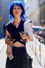 atmosphere details, black pants, black top, blue hair, cropped top, detail, dyed hair, fashion week, frenchystyle, FW, jonathan paciullo, MENSWEAR, model, PARIS, PFW, rings, SPRING SUMMER 2018, SS 18, street style, trousers, vertical