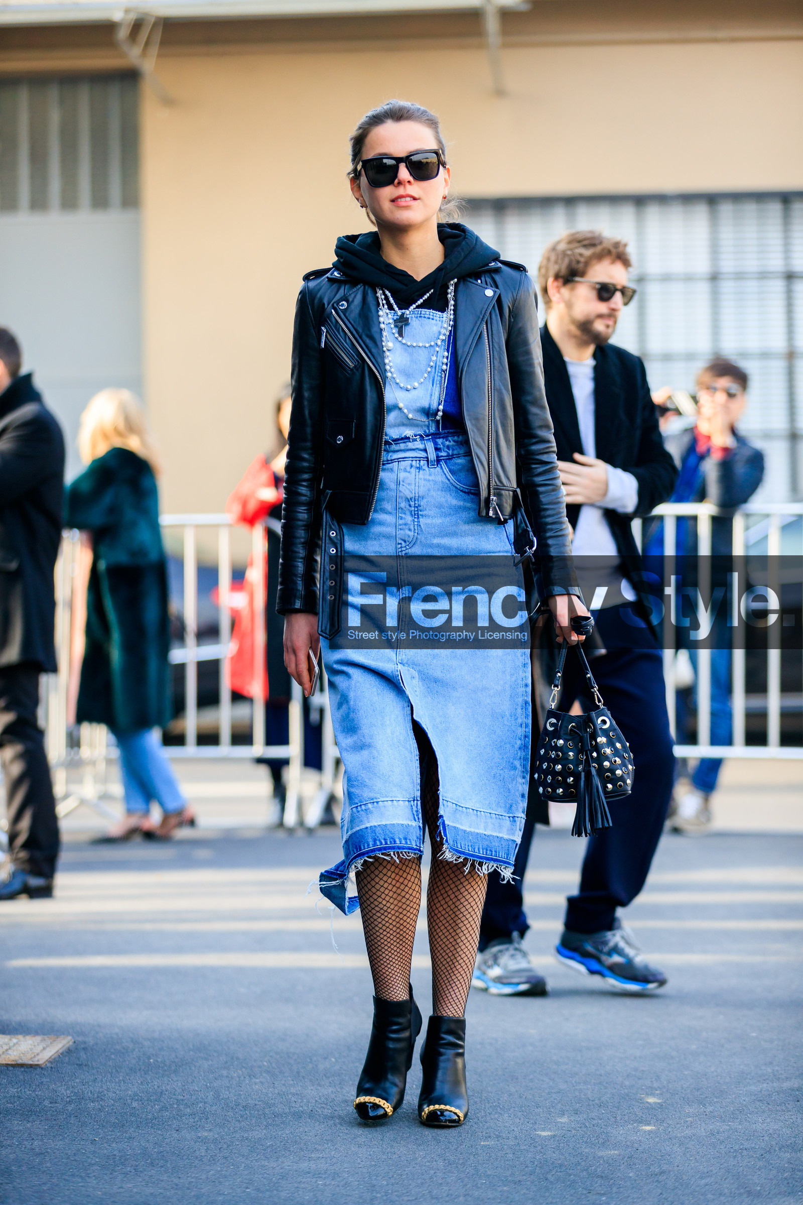 AUTUMN WINTER 2017-2018, AW 17-18, black bag, black jacket, black perfecto, black shoes, black sweater, blue denim, denim skirt, FALL WINTER 2017-2018, fashion week, fishnet, frenchystyle, full length, FW, FW 17-18, high heels, hoodie, jonathan paciullo, leather bag, leather jacket, leather perfecto, leather shoes, MFW, MILAN, necklace, pearls, printed sweater, street style, studs, sunglasses, tights, vertical