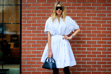 black bag, black boots, black shoes, high boots, leather bag, sunglasses, white dress, street style, jonathan paciullo, FW, frenchystyle, fashion week, NYFW, NEW YORK, AUTUMN WINTER 2018-2019, AW 18-19, FALL WINTER 2018-2019, FW 18-19, atmosphere details, horizontal, detail, jessica hart