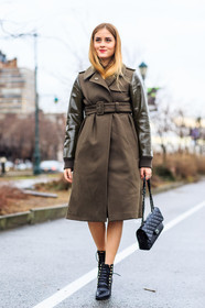 2.55 bag, AUTUMN WINTER 2016-2017, AW 16-17, black bag, black boots, chanel, fashion week, frenchystyle, full length, FW, FW 16-17, high boots, high heels, jonathan paciullo, kaki coat, lace up shoes, leather bag, leather boots, NEW YORK, NYFW, overcoat, street style, valentina ferragni, vertical, woman