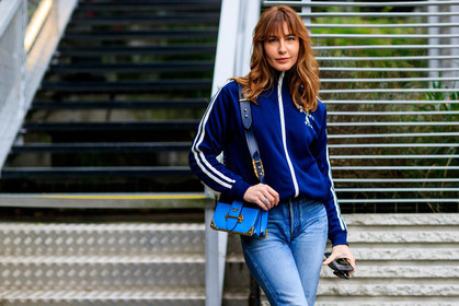 atmosphere details, AUTUMN WINTER 2017-2018, AW 17-18, blue bag, blue denim, blue jacket, denim pants, detail, ece sukan, FALL WINTER 2017-2018, fashion week, frenchystyle, FW, FW 17-18, horizontal, jeans, jonathan paciullo, leather bag, PARIS, PFW, prada, street style, streetwear, trousers