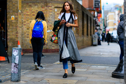 atmosphere details, black mules, blue denim, denim pants, fashion week, floral, florrie thomas, flower, frenchystyle, full length, FW, grey dress, horizontal, jeans, jonathan paciullo, leather bag, leather shoes, LFW, LONDON, multicolor bag, printed bag, SPRING SUMMER 2017, SS 17, street style, trousers, white t shirt, woman