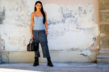street style, jonathan paciullo, FW, frenchystyle, fashion week, PFW, PARIS, SPRING SUMMER 2019, SS 19, aleali may, horizontal, atmosphere details, full length