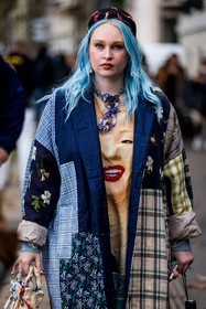 blue coat, blue hair, check, checked coat, coat, dress, flower, hairstyle, headband, Kristen Bateman, marylin monoroe, necklace, patchwork, print, printed, printed coat, tartan, street style, jonathan paciullo, FW, frenchystyle, fashion week, PFW, PARIS, SPRING SUMMER 2022, SS 22, vertical, atmosphere details