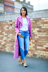 beige shoes, blue denim, chanel, denim pants, eva chen, fashion week, frenchystyle, full length, FW, high heels, jeans, jonathan paciullo, leather shoes, LFW, LONDON, pink coat, SPRING SUMMER 2018, SS 18, street style, trousers, vertical, white t shirt