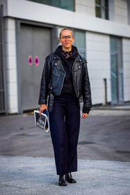 black boots, black hoddie, black monochrome, black pants, black perfecto, boots, flare pants, glasses, hoddie, leather boots, leather jacket, margiela boots, pants, perfecto, street style, jonathan paciullo, FW, frenchystyle, fashion week, PFW, PARIS, SPRING SUMMER 2022, SS 22, vertical, full length