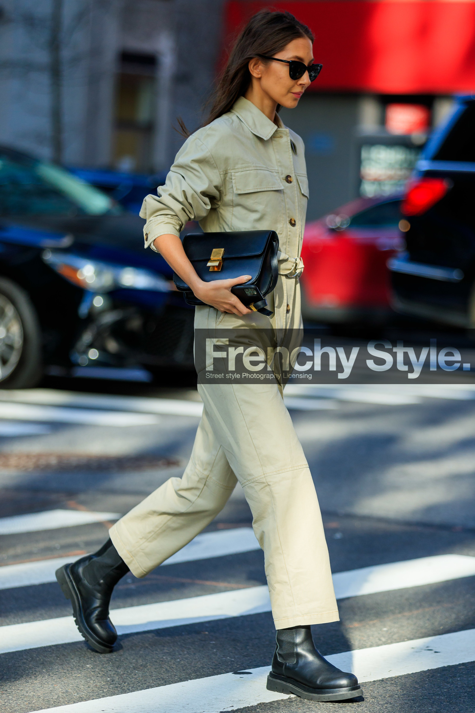 kaki jumpsuit, beige jumpsuit, long sleeves jumpsuit, black leather bag, celine bag, black leather boots, chelsea boots, flat boots, belted jumpsuit, prada sunglasses, butterfly sunglasses, fashion week, frenchystyle, FW, jonathan paciullo, street style, FALL WINTER 2020-2021, AUTUMN WINTER 2020-2021, FW 20-21, vertical, full length, NYFW, NEW YORK