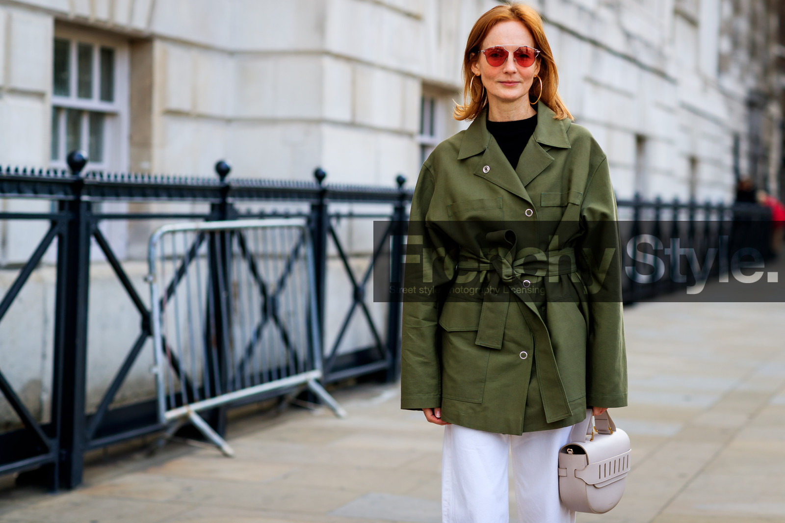 beige bag, denim pants, green jacket, jeans, leather bag, sunglasses, trousers, white denim, fashion week, frenchystyle, FW, jonathan paciullo, street style, LFW, LONDON, SPRING SUMMER 2019, SS 19, atmosphere details, horizontal, detail