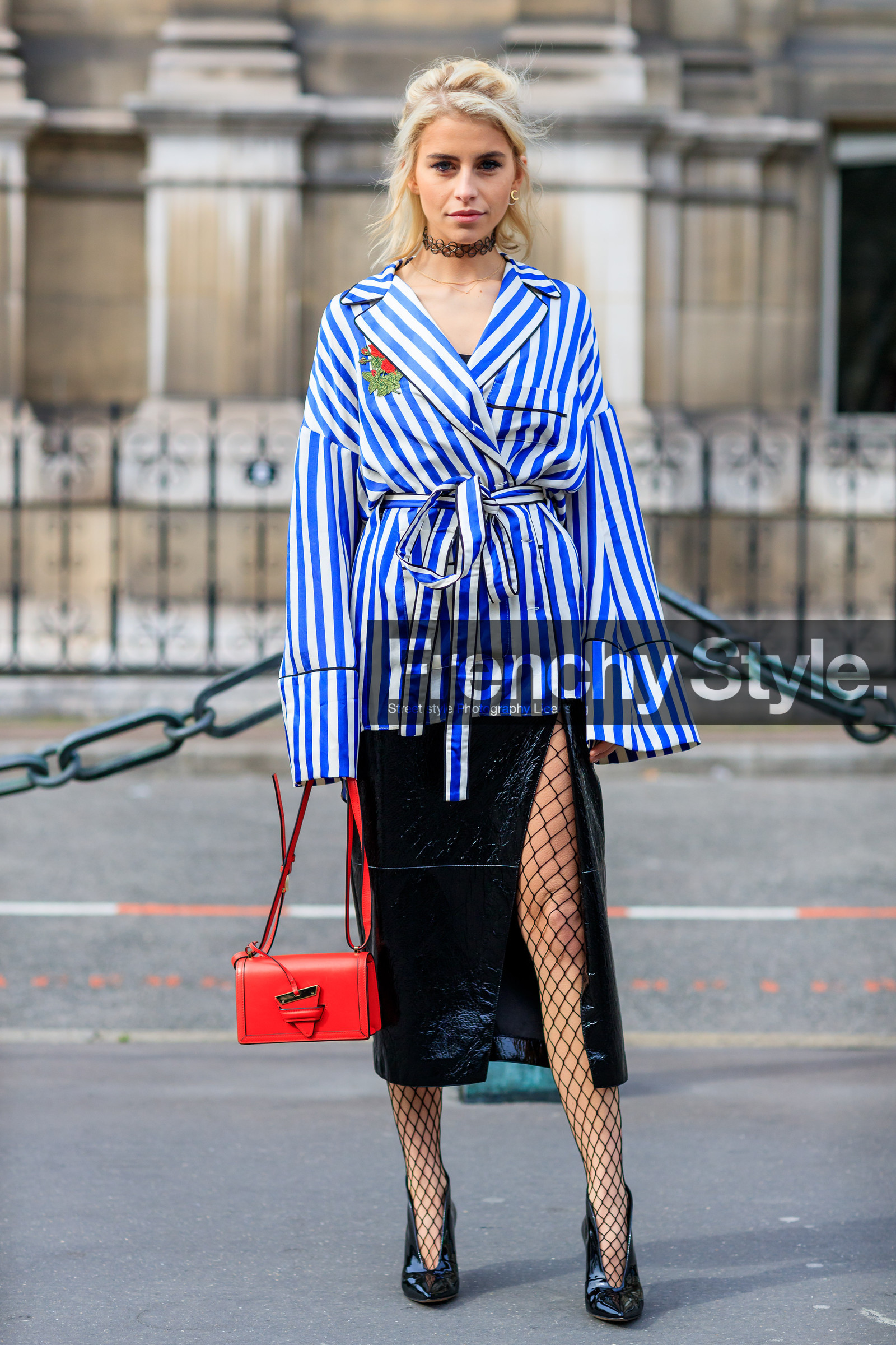 AUTUMN WINTER 2017-2018, AW 17-18, black shoes, black skirt, blue shirt, caro daur, choker, FALL WINTER 2017-2018, fashion week, fishnet, frenchystyle, full length, FW, FW 17-18, graphic shirt, high heels, jonathan paciullo, leather bag, leather shoes, leather skirt, loewe, necklace, PARIS, PFW, printed shirt, red bag, street style, striped shirt, tights, varnished leather shoes, vertical