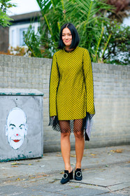 black mules, fashion week, fishnet, frenchystyle, full length, FW, geometric, graphic dress, high heels, jonathan paciullo, leather shoes, LFW, LONDON, SPRING SUMMER 2017, SS 17, street style, studded bag, Tiffany Hsu, vertical, woman, yellow dress