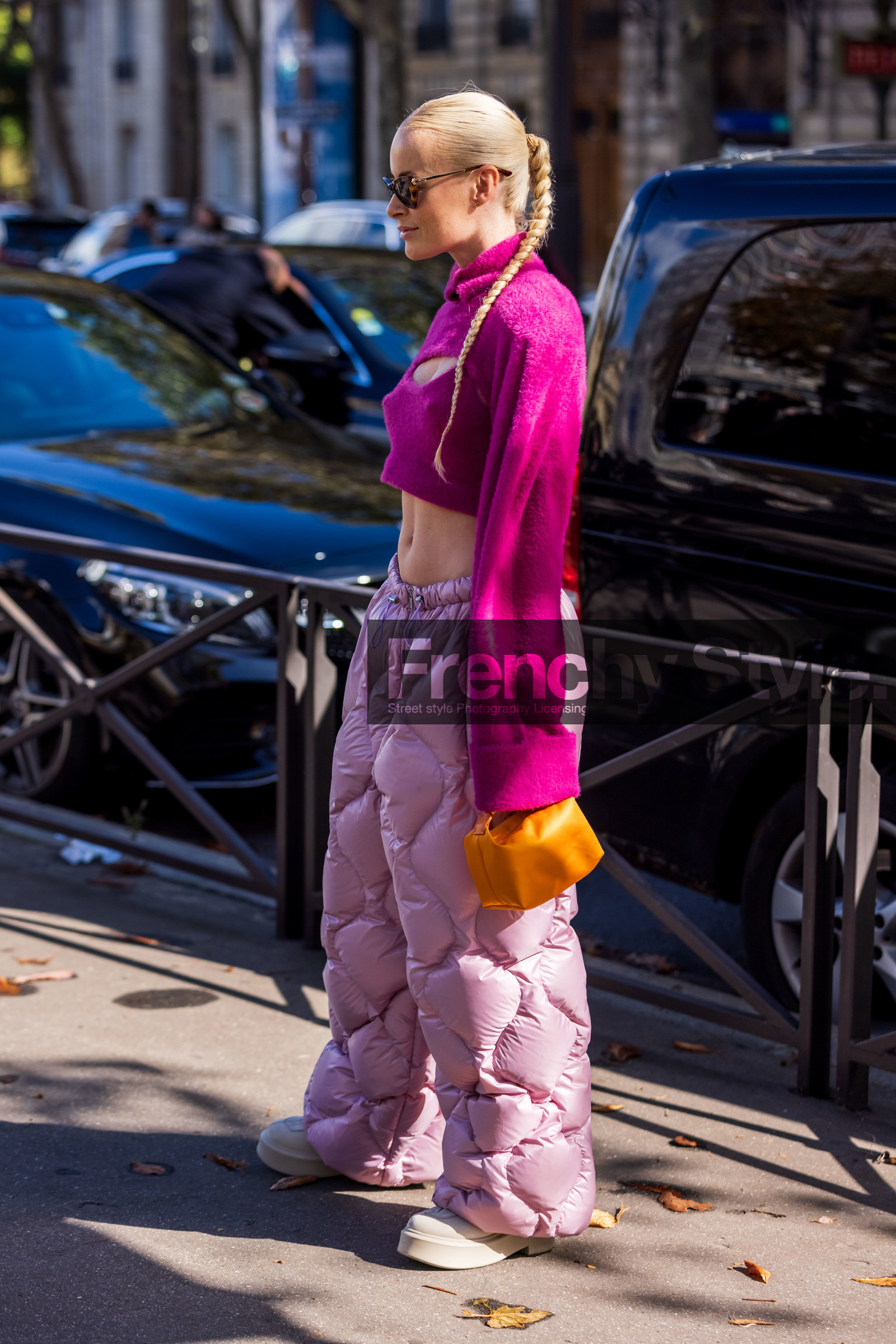 bag, boots, braid, cateye sunglasses, chunky boots, cropped knitwear, fuschia knitwear, knitwear, orange bag, oversize pants, pants, pink pants, quilted pants, sunglasses, Thora Valdimars, fashion week, frenchystyle, FW, jonathan paciullo, street style, PFW, PARIS, SPRING SUMMER 2022, SS 22, vertical, full length