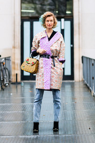 AUTUMN WINTER 2017-2018, AW 17-18, black belt, black shoes, blue denim, checked bag, chinese print, denim pants, dyed hair, earrings, FALL WINTER 2017-2018, fashion week, floral, flower, frenchystyle, full length, FW, FW 17-18, graphic bag, japanese print, jeans, jonathan paciullo, leather bag, leather belt, leather shoes, PARIS, PFW, pink jacket, plaid, printed bag, printed jacket, street style, tartan, trousers, vertical, yellow bag, zanita whittington