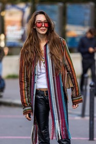 asymetrical shirt, aviator, beige bag, belt, black belt, Estelle Chemouny, fringes, gold necklace, gucci bag, leather belt, leather pants, multicolor, necklace, pants, print, printed bag, ring, scarf, shirt, stacking necklace, striped shirt, stripes, sunglasses, tortoise sunglasses, white t-shirt, fashion week, frenchystyle, FW, jonathan paciullo, street style, PFW, PARIS, SPRING SUMMER 2022, SS 22, vertical, atmosphere details