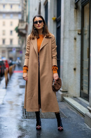 black socks, brown bag, camel coat, high heels, leather bag, leather shoes, orange sweater, red shoes, sunglasses, fashion week, frenchystyle, FW, jonathan paciullo, street style, MFW, MILAN, AUTUMN WINTER 2018-2019, FALL WINTER 2018-2019, FW 18-19, vertical, full length, julia haghjoo