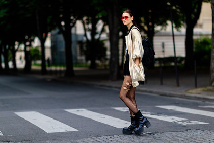 ana cristina, atmosphere details, AUTUMN WINTER 2016-2017, AW 16-17, backpack, black bag, black boots, black shorts, bomber jacket, detail, FALL WINTER 2016-2017, fashion week, frenchystyle, fun sunglasses, FW, FW 16-17, golden jacket, HAUTE COUTURE, high heels, horizontal, jonathan paciullo, leather boots, long hair, MENSWEAR, model, PARIS, PFW, street style, sunglasses, tights