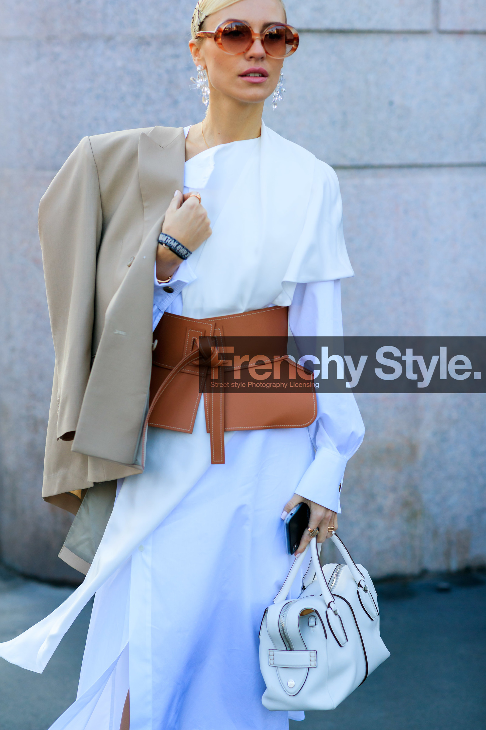 beige jacket, blazer, brown belt, leather bag, leather belt, loewe, over the shoulder, sunglasses, tods, viktoria rader, white bag, white dress, MILAN, MFW, fashion week, frenchystyle, FW, jonathan paciullo, street style, AUTUMN WINTER 2019-2020, AW 19-20, FALL WINTER 2019-2020, FW 19-20, vertical, atmosphere details, detail