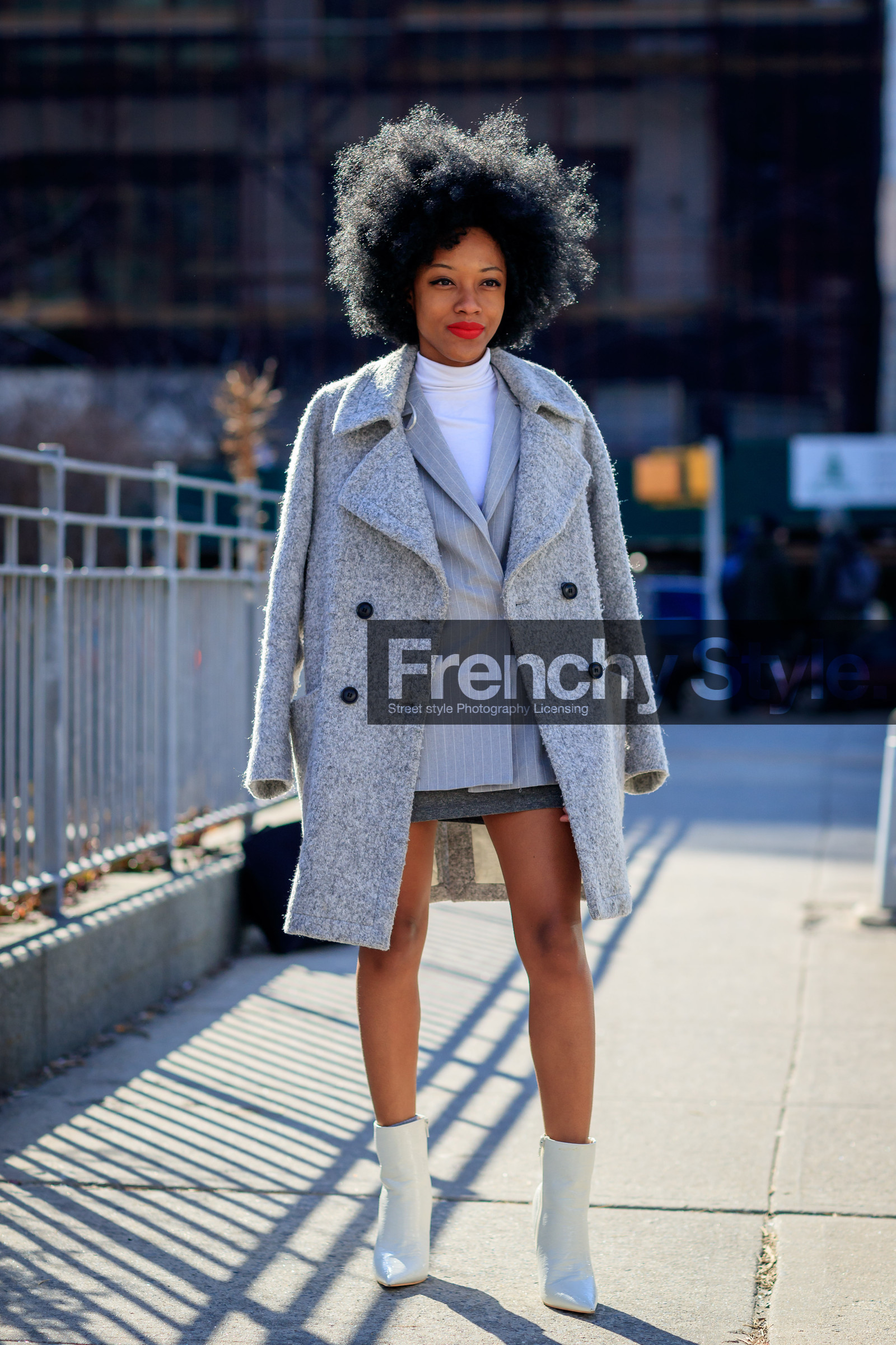 grey coat, grey jacket, high heels, leather shoes, over the shoulder, red lips, white boots, white sweater, fashion week, frenchystyle, FW, jonathan paciullo, street style, NYFW, NEW YORK, AUTUMN WINTER 2018-2019, AW 18-19, FALL WINTER 2018-2019, FW 18-19, vertical, full length