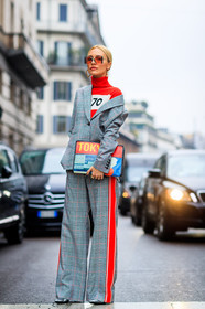 checked, graphic bag, graphic jacket, graphic pants, grey jacket, grey pants, grey suit, leather bag, multicolor bag, plaid, printed bag, printed jacket, printed pants, printed sweater, red sweater, sunglasses, trousers, fashion week, frenchystyle, FW, jonathan paciullo, street style, MFW, MILAN, AUTUMN WINTER 2018-2019, FALL WINTER 2018-2019, FW 18-19, vertical, full length, viktoria rader