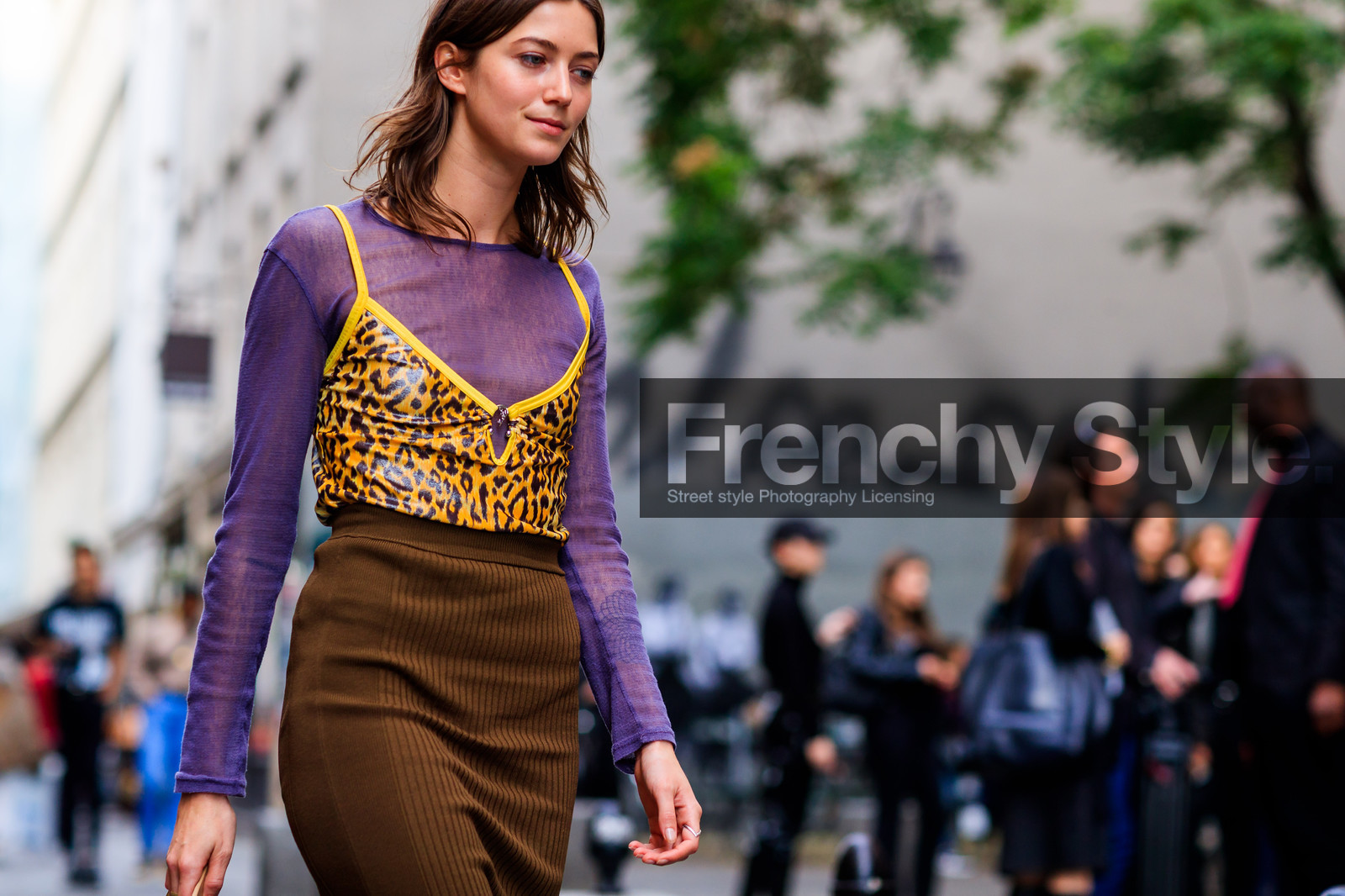animal print, atmosphere details, brown skirt, detail, fashion week, frenchystyle, FW, graphic top, high waist, horizontal, jonathan paciullo, leopard print, PARIS, PFW, printed top, purple sweater, SPRING SUMMER 2018, SS 18, street style, vanille verloes, yellow top