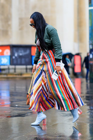 AUTUMN WINTER 2017-2018, AW 17-18, bomber jacket, cropped top, FALL WINTER 2017-2018, fashion week, frenchystyle, full length, FW, FW 17-18, geometric, graphic bag, graphic skirt, green jacket, high heels, jonathan paciullo, leather bag, leather shoes, louis vuitton, multicolor bag, multicolor skirt, PARIS, PFW, printed bag, printed skirt, street style, striped bag, striped skirt, vertical
