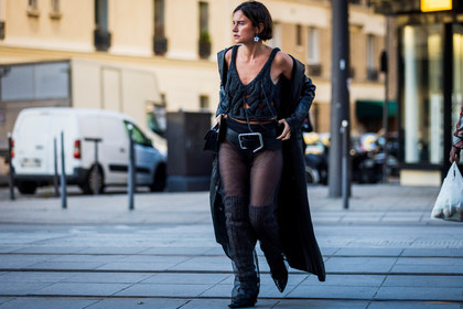 acne studios looks, belt, black belt, black boots, black coat, coat, fringes, grey knitwear, knitwear, large belt, leather coat, long coat, Marta Cygan, socks, transparent, wool socks, street style, jonathan paciullo, FW, frenchystyle, fashion week, PFW, PARIS, SPRING SUMMER 2022, SS 22, horizontal, atmosphere details, full length