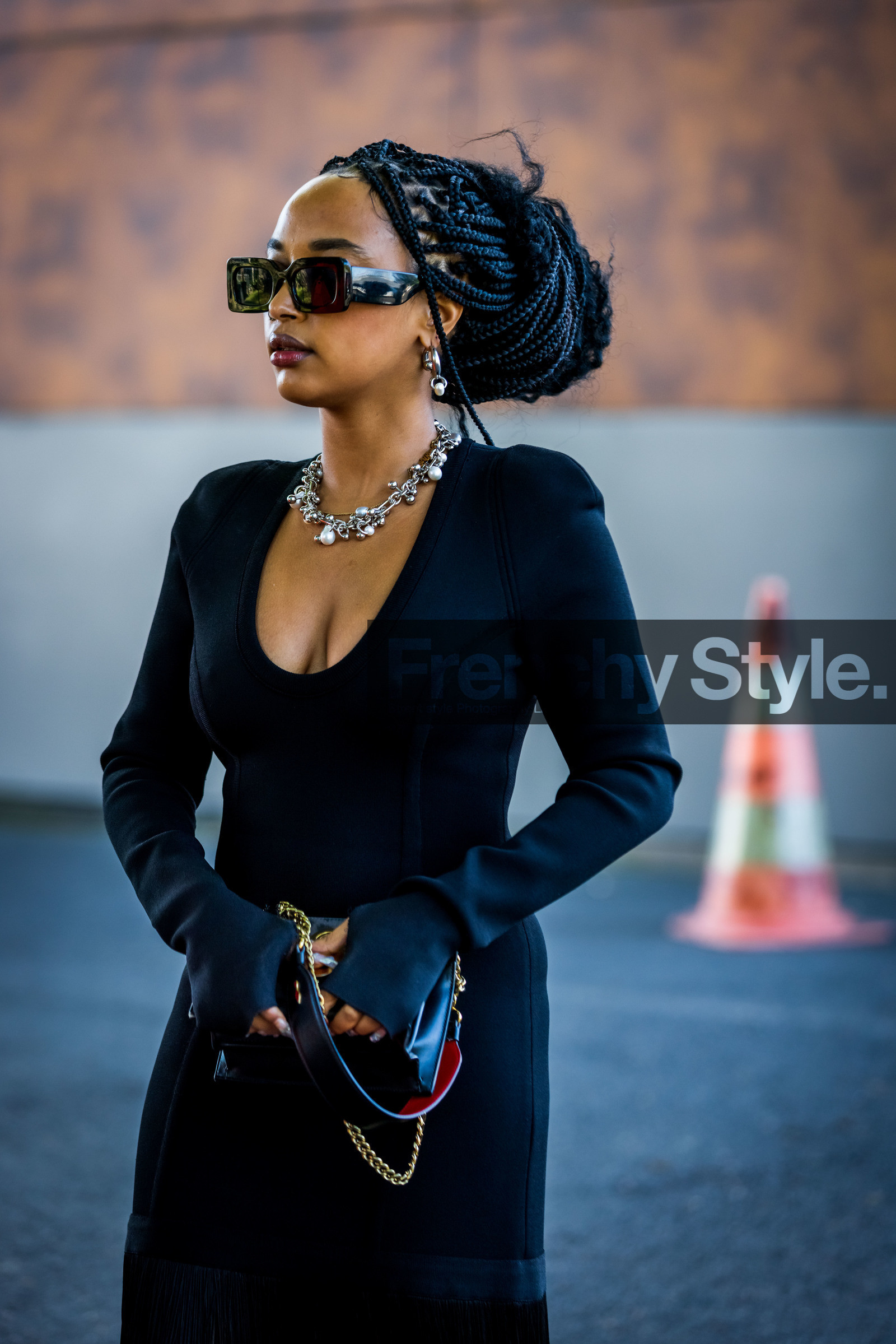 bag, black bag, black dress, black sunglasses, dress, necklace, Rimon, silver necklace, sunglasses, street style, jonathan paciullo, FW, frenchystyle, fashion week, PFW, PARIS, SPRING SUMMER 2022, SS 22, vertical, atmosphere details
