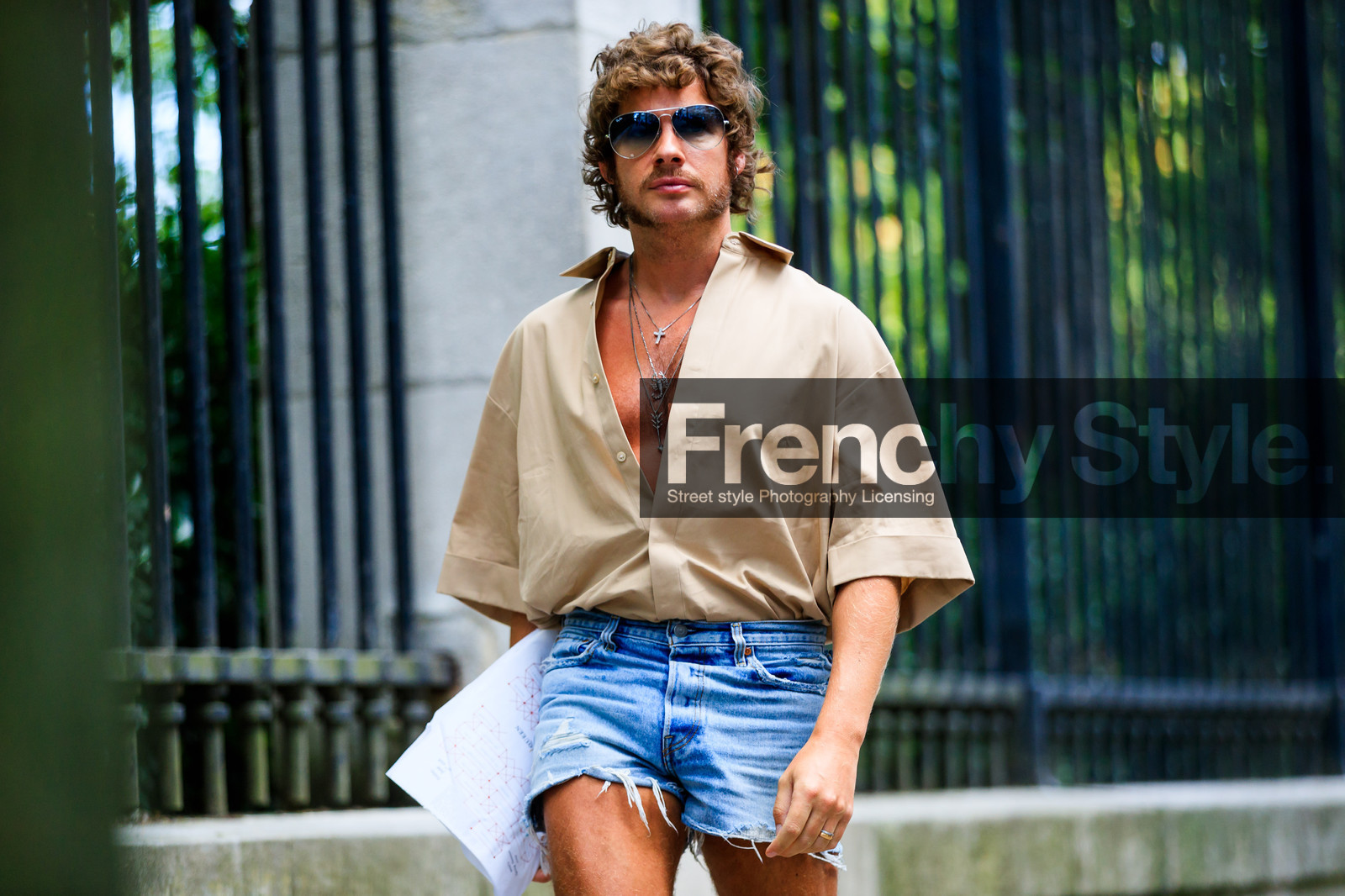 street style, jonathan paciullo, FW, frenchystyle, fashion week, PFW, PARIS, SPRING SUMMER 2019, SS 19, horizontal, atmosphere details, detail