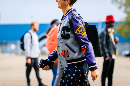 american, atmosphere details, black bag, black skirt, detail, embroidered jacket, fashion week, frenchystyle, FW, grey jacket, horizontal, jonathan paciullo, leather backpack, leather bag, LFW, LONDON, printed skirt, purple jacket, sarah lerfel, sportswear, SPRING SUMMER 2017, SS 17, stars, street style, teddy jacket, woman