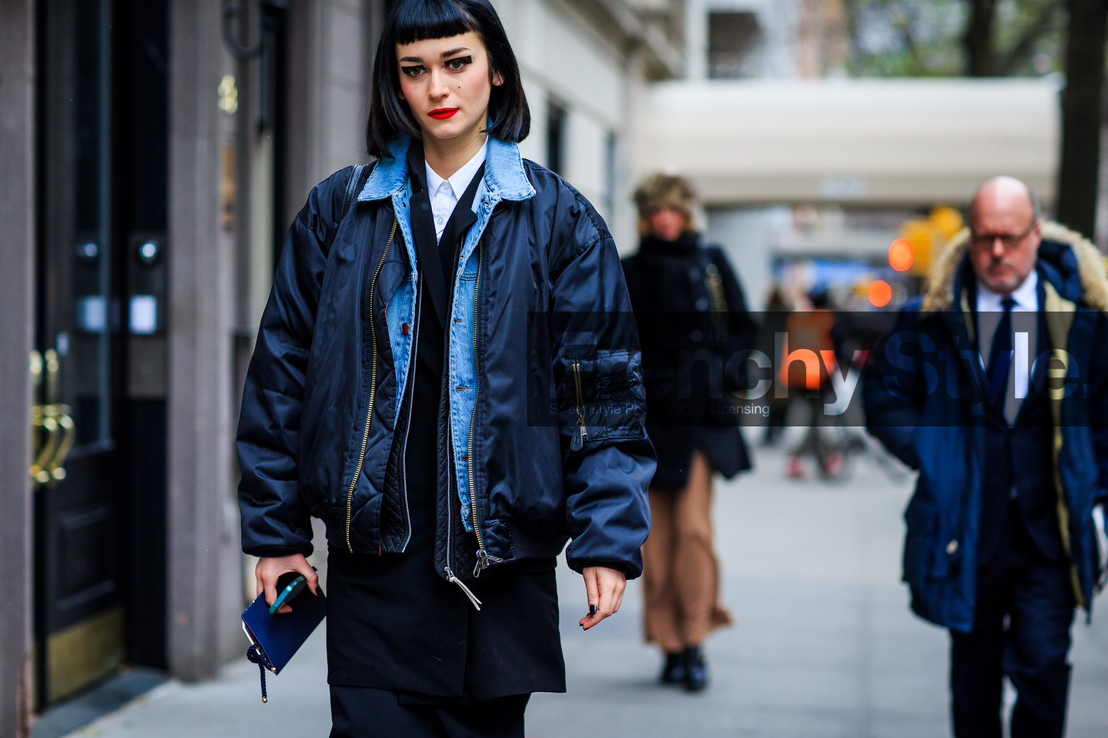atmosphere details, AUTUMN WINTER 2016-2017, AW 16-17, black dress, blue denim, bomber jacket, denim jacket, detail, eyeshadow, fashion week, frenchystyle, FW, FW 16-17, horizontal, jonathan paciullo, layers, navy jacket, NEW YORK, NYFW, red lips, street style, white shirt, woman