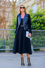 AUTUMN WINTER 2017-2018, AW 17-18, black dress, black jacket, black perfecto, black shoes, FALL WINTER 2017-2018, fashion week, frenchystyle, full length, FW, FW 17-18, high heels, jonathan paciullo, leather jacket, leather perfecto, leather shoes, PARIS, PFW, red t shirt, sarah rutson, street style, striped t shirt, stripes, sunglasses, vertical