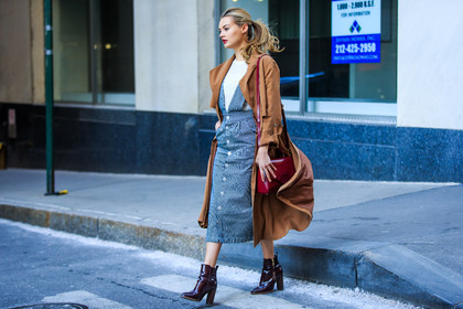 atmosphere details, AUTUMN WINTER 2016-2017, AW 16-17, blue, blue denim, bordeaux, brown, brown coat, camel, camel coat, denim dress, denim overall, fashion week, frenchystyle, full length, FW, FW 16-17, horizontal, jonathan paciullo, leather bag, leather boots, NEW YORK, NYFW, red bag, red boots, street style, striped dress, striped overall, trench coat, white sweater, woman