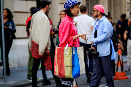street style, jonathan paciullo, FW, frenchystyle, fashion week, PFW, PARIS, SPRING SUMMER 2019, SS 19, horizontal, atmosphere details, detail