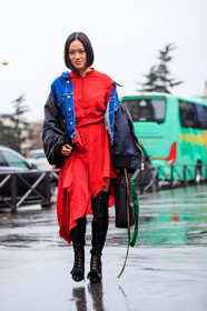 AUTUMN WINTER 2017-2018, AW 17-18, balenciaga, black bag, black jacket, black shoes, blue denim, denim jacket, FALL WINTER 2017-2018, fashion week, frenchystyle, full length, FW, FW 17-18, high boots, high heels, jonathan paciullo, leather bag, leather shoes, PARIS, PFW, red dress, red shirt, red skirt, street style, suede shoes, Tiffany Hsu, vertical