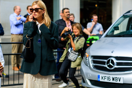 atmosphere details, black bag, blazer, camille charriere, detail, emerald, fashion week, frenchystyle, FW, green jacket, horizontal, jonathan paciullo, leather bag, LFW, LONDON, SPRING SUMMER 2017, SS 17, street style, sunglasses, white dress, woman