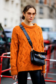 black bag, black leggings, chloé, leather bag, model, orange sweater, sunglasses, trousers, PARIS, PFW, street style, jonathan paciullo, FW, frenchystyle, fashion week, AUTUMN WINTER 2019-2020, AW 19-20, FALL WINTER 2019-2020, FW 19-20, vertical, atmosphere details, detail