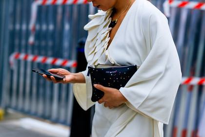 atmosphere details, black bag, comme des garçons, detail, fashion week, frenchystyle, FW, horizontal, jonathan paciullo, leather bag, LFW, LONDON, necklace, printed bag, SPRING SUMMER 2017, SS 17, street style, white dress, woman