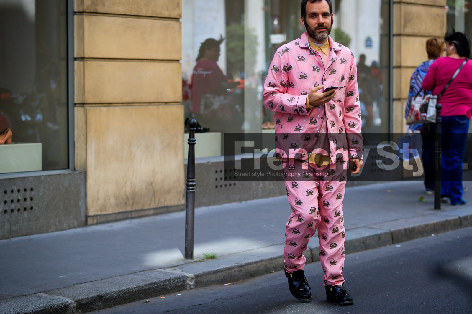 street style, jonathan paciullo, FW, frenchystyle, fashion week, PFW, PARIS, SPRING SUMMER 2019, SS 19, horizontal, atmosphere details, detail