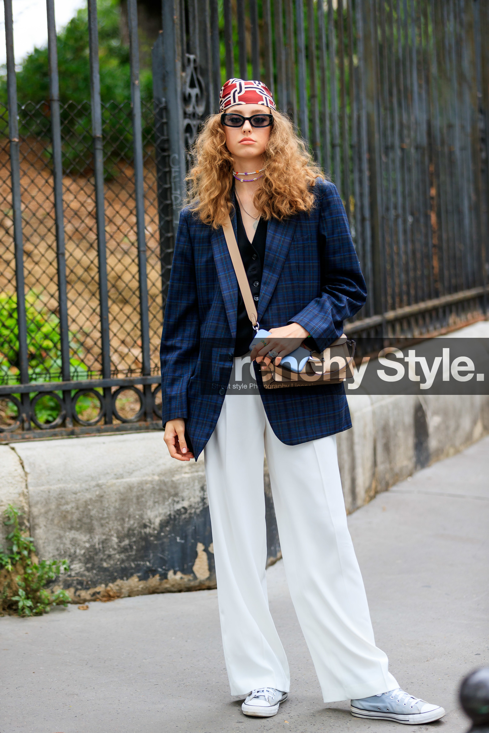 hair scarf, hair details, red scarf, printed scarf, pearl necklace, flower shape necklace, chocker, choker necklace, choker necklace, lucky charm necklace, blue jacket, checked jacket, white pants, loose pants, converse shoes, coach bag, beige leather bag, crossbody bag, square shape glasses, black sunglasses, fashion week, frenchystyle, FW, jonathan paciullo, street style, PFW, PARIS, AUTUMN WINTER 2021-2022, FALL WINTER 2021-2022, FW 21-22, vertical, full length, model