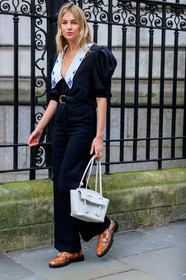 camille charriere, black shirt, black pants, balloon sleeves, low necked shirt, big collar, floral embroidered shirt, floral embroidered collar, belted pants, black leather belt, cowboy belt, orange leather loafers, camel leather loafers, animal skin bag, animal skin loafers, strassed shoes, white leather bag, bottega veneta bag, short sleeves shirt, flare pants, fashion week, frenchystyle, FW, jonathan paciullo, street style, LFW, LONDON, AUTUMN WINTER 2020-2021, FALL WINTER 2020-2021, FW 20-21, vertical, full length