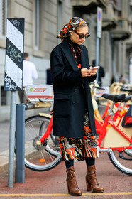 black jacket, black turtleneck, brown boots, floral, flowers, graphic skirt, headscarf, high heels, jenny walton, leather shoes, necklace, prada, printed skirt, psychedelic, sunglasses, MILAN, MFW, fashion week, frenchystyle, FW, jonathan paciullo, street style, AUTUMN WINTER 2019-2020, AW 19-20, FALL WINTER 2019-2020, FW 19-20, vertical, full length