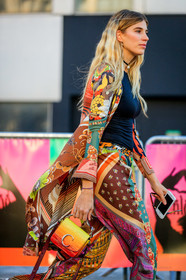 black top, chloé, choker, graphic jacket, graphic pants, leather bag, multicolor jacket, multicolor pants, necklace, nike, orange bag, printed jacket, printed pants, red bag, trousers, veronika heilbrunner, yellow bag, PARIS, PFW, street style, jonathan paciullo, FW, frenchystyle, fashion week, AUTUMN WINTER 2019-2020, AW 19-20, FALL WINTER 2019-2020, FW 19-20, vertical, atmosphere details, detail