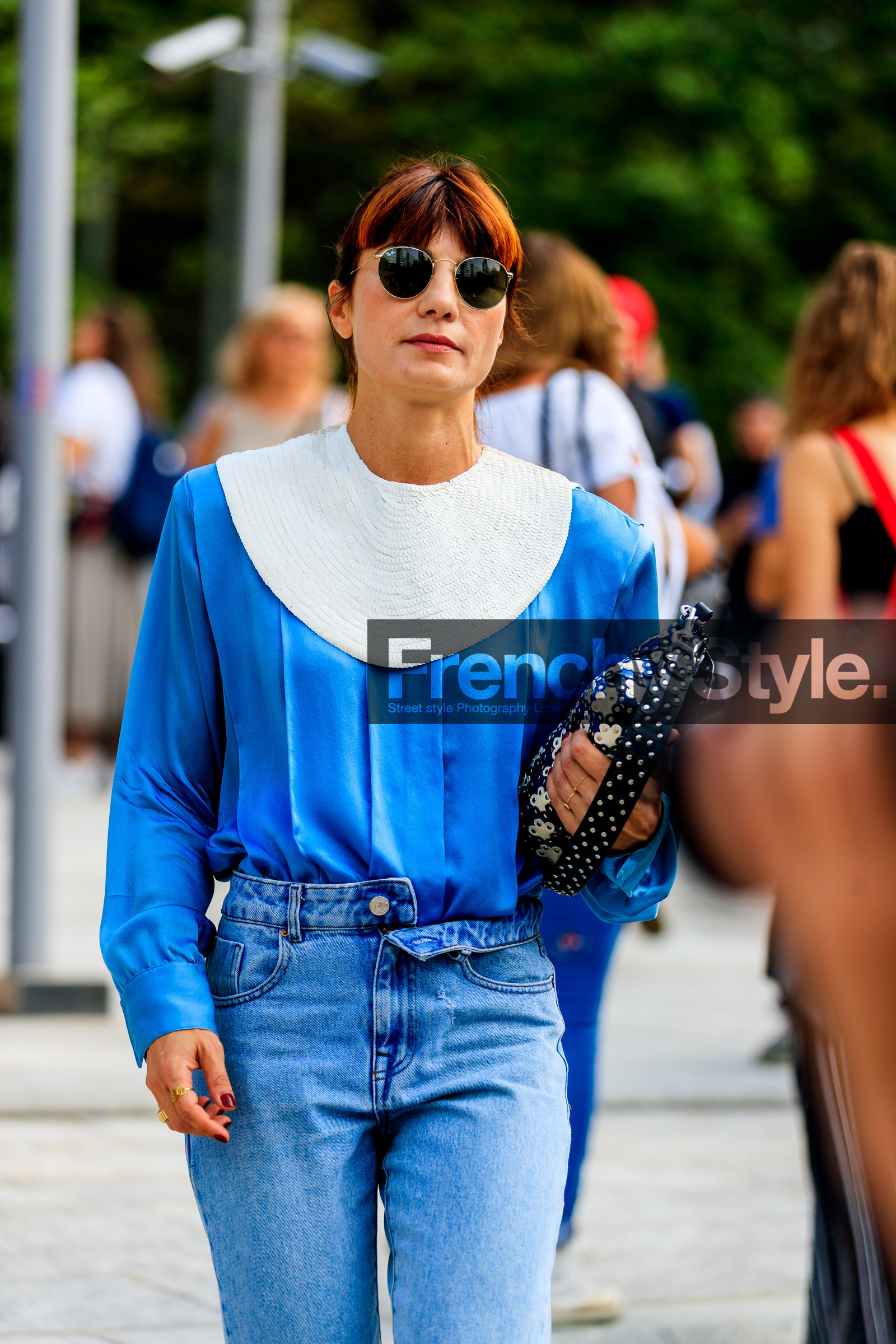 black bag, blue denim, blue shirt, collar, denim pants, graphic bag, jeans, leather bag, printed bag, sunglasses, trousers, fashion week, frenchystyle, FW, jonathan paciullo, street style, MFW, MILAN, SPRING SUMMER 2019, SS 19, vertical, atmosphere details, detail