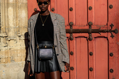 alexander mcqueen, beige jacket, black bag, black skirt, black sweater, blazer, checked, fendi, graphic jacket, leather bag, leather skirt, model, necklace, plaid, pleated skirt, printed jacket, sunglasses, PARIS, PFW, street style, jonathan paciullo, FW, frenchystyle, fashion week, AUTUMN WINTER 2019-2020, AW 19-20, FALL WINTER 2019-2020, FW 19-20, horizontal, atmosphere details, detail