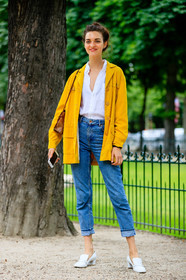 AUTUMN WINTER 2016-2017, AW 16-17, blue denim, denim pants, FALL WINTER 2016-2017, fashion week, frenchystyle, full length, FW, FW 16-17, HAUTE COUTURE, high heels, jeans, jonathan paciullo, leather shoes, Magda Laguinge, MENSWEAR, model, PARIS, PFW, street style, trousers, vertical, white shirt, white shoes, yellow jacket