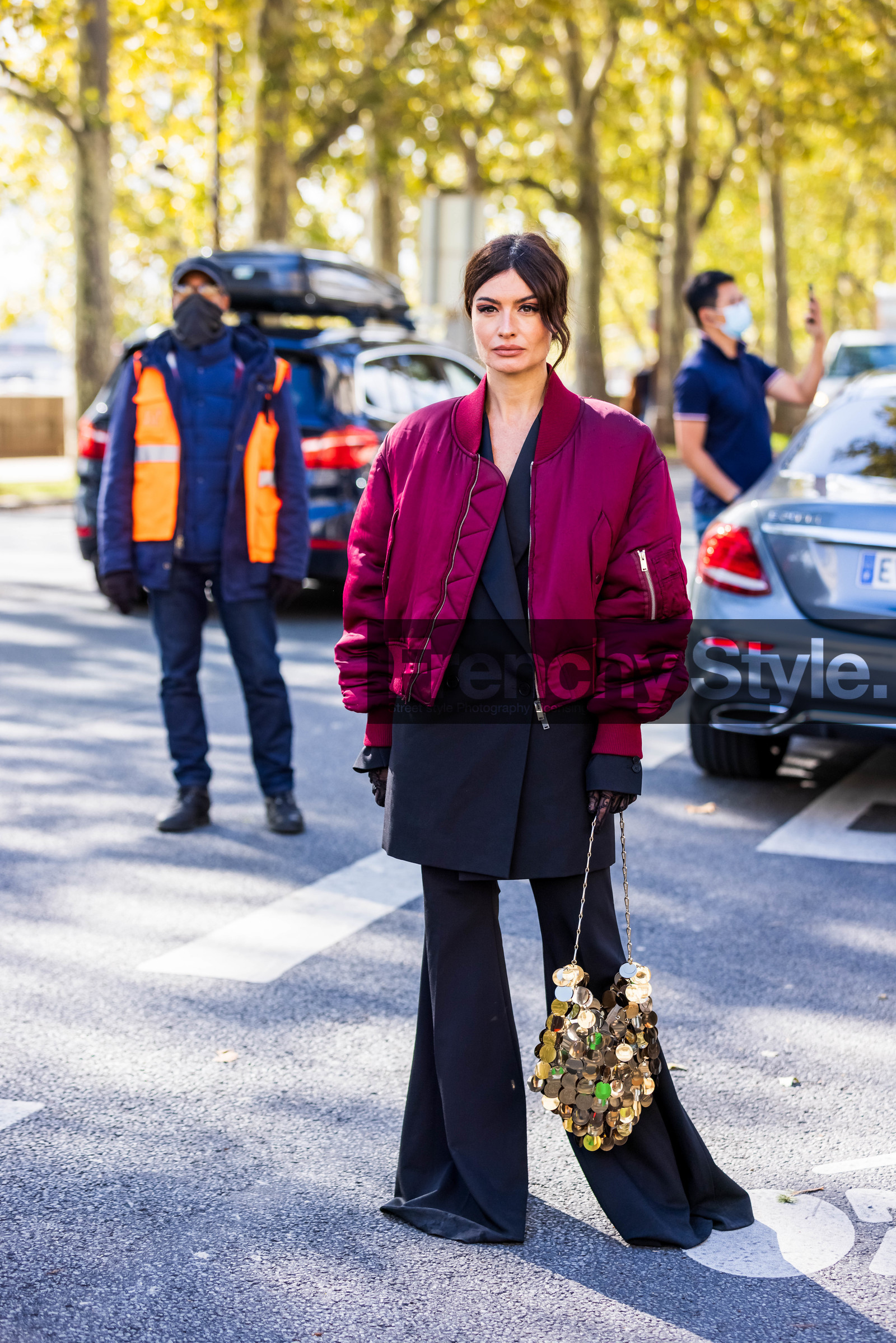 Angela Rozas Saiz, bag, black blazer, black pants, black suits, blazer, bomber, burgundy bomber, flare pants, gold bag, paco rabanne bag, pants, sequin, strawberry bomber, fashion week, frenchystyle, FW, jonathan paciullo, street style, PFW, PARIS, SPRING SUMMER 2022, SS 22, vertical, full length