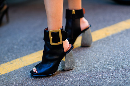 atmosphere details, black boots, detail, fashion week, frenchystyle, FW, high heels, horizontal, jonathan paciullo, leather shoes, MFW, MILAN, SPRING SUMMER 2017, SS 17, street style