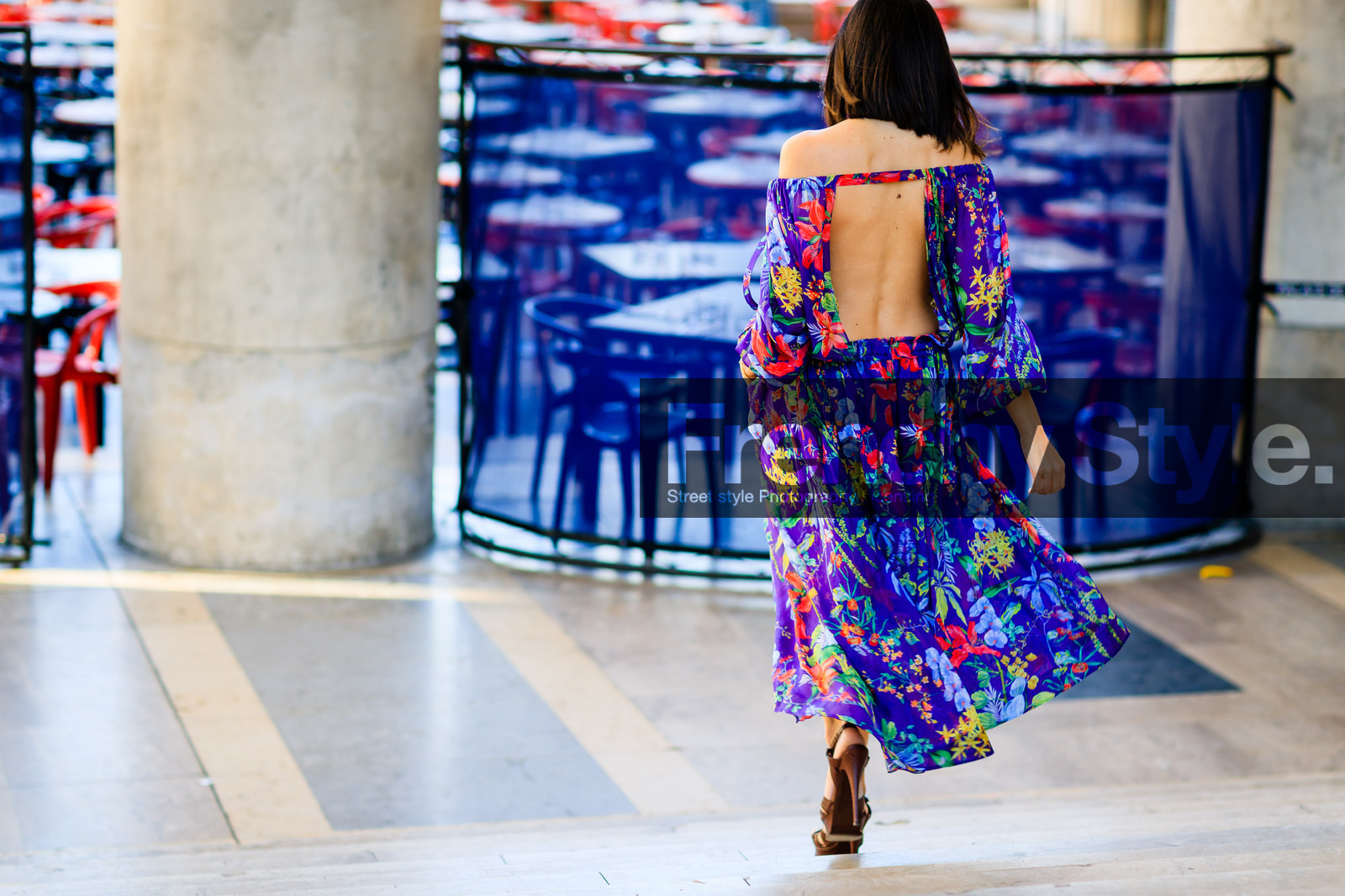 atmosphere details, back detail, detail, fashion week, floral, flower, frenchystyle, FW, high heels, horizontal, jonathan paciullo, leather shoes, off the shoulder, open back, PARIS, PFW, printed dress, purple dress, SPRING SUMMER 2017, SS 17, street style