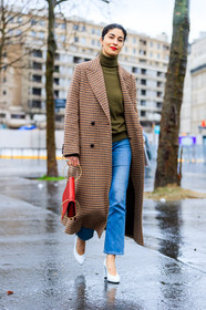 AUTUMN WINTER 2017-2018, AW 17-18, beige coat, blue denim, caroline issa, checked coat, denim pants, FALL WINTER 2017-2018, fashion week, frenchystyle, full length, FW, FW 17-18, green sweater, high heels, jeans, jonathan paciullo, leather bag, leather shoes, PARIS, PFW, plaid, printed coat, red bag, street style, trousers, vertical, white shoes